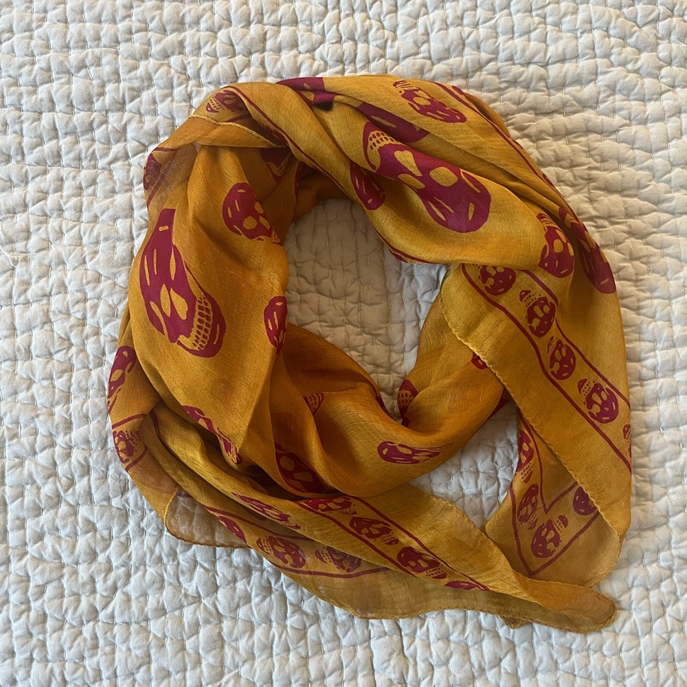 Alexander McQueen Maroon and Mustard Skull Scarf